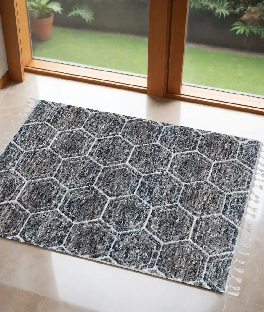 Gray Area Rug Photo 2