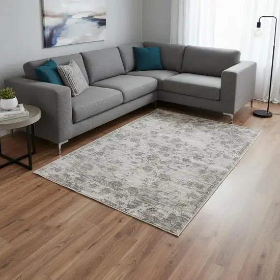 Gray Floral Medallion Hand Loomed Area Rug Photo 1