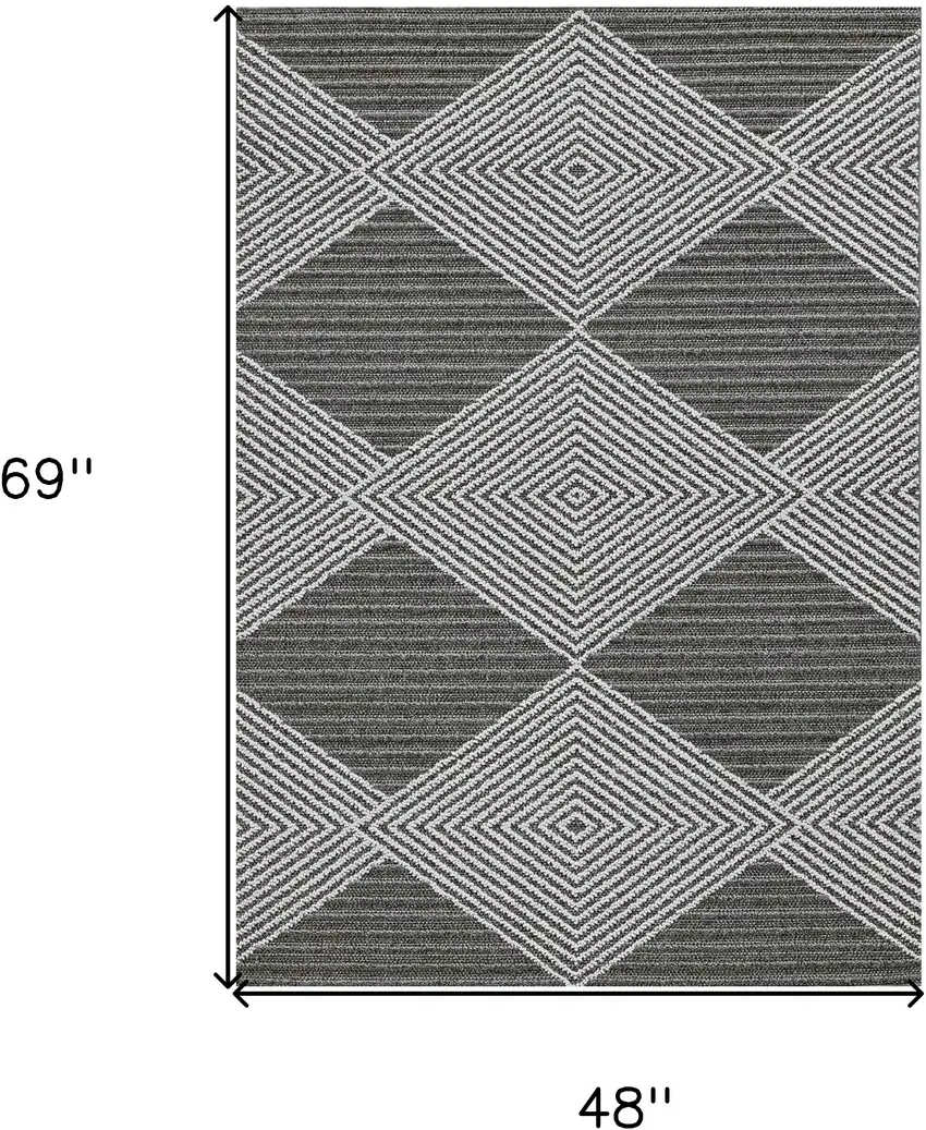 Grey Or Ivory Geometric Diamond Area Rug Photo 3
