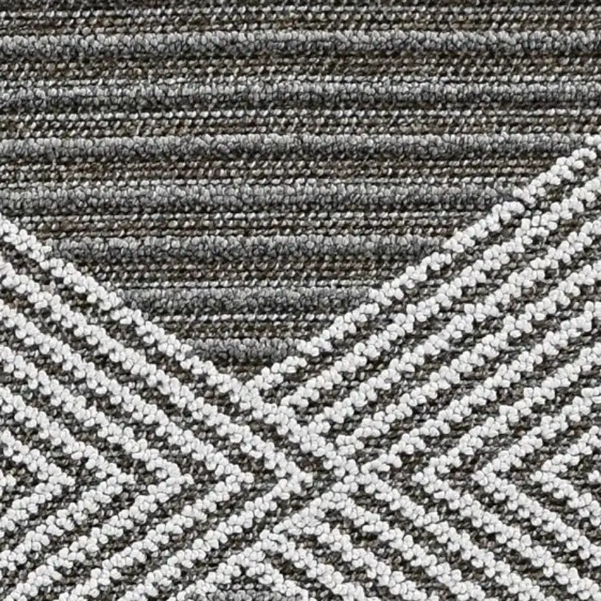 Grey Or Ivory Geometric Diamond Area Rug Photo 5