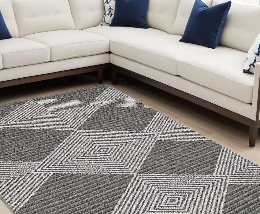 Grey Or Ivory Geometric Diamonds Indoor Area Rug Photo 1