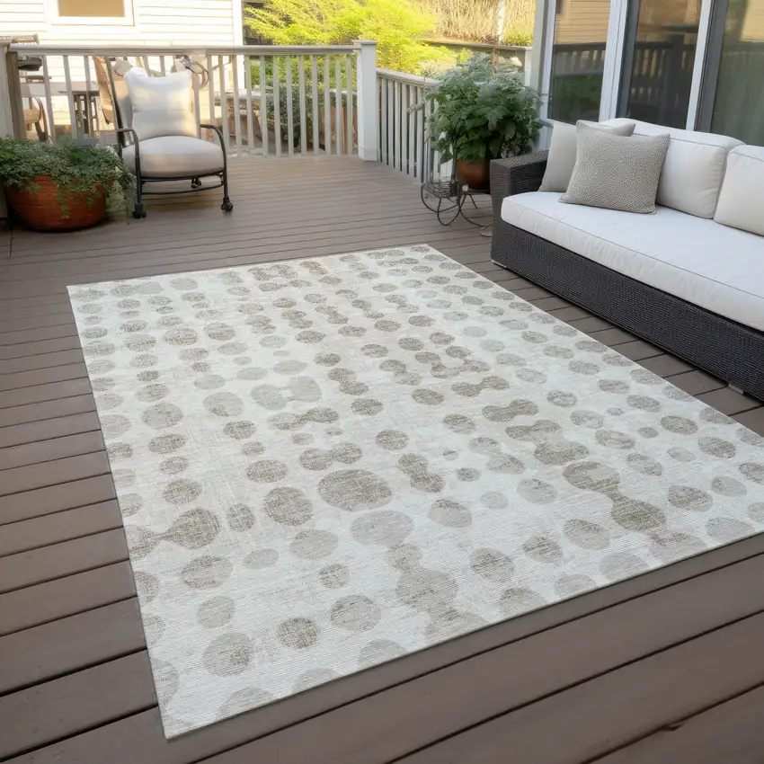 Ivory And Beige Abstract Washable Indoor Outdoor Area Rug Photo 9