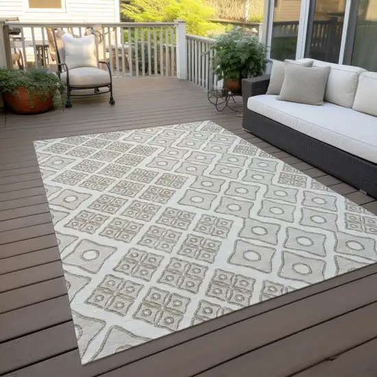 Ivory And Beige Geometric Washable Indoor Outdoor Area Rug Photo 7