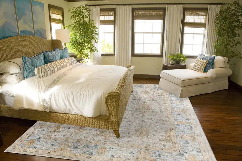 Ivory And Blue Wool Abstract Hand Tufted Square Rug Photo 7