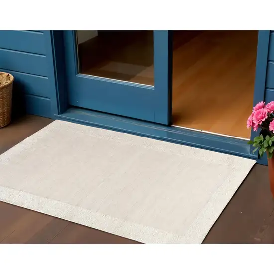 Ivory And Cream Hand Woven Square Rug Photo 1