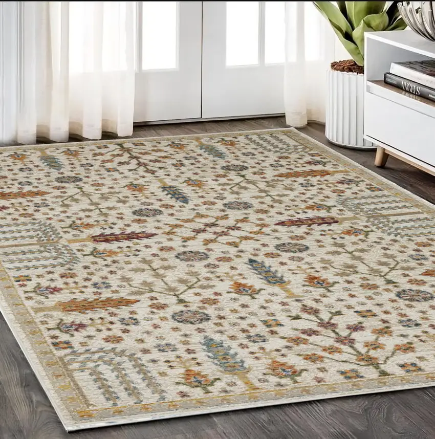 Ivory And Gold Oriental Area Rug Photo 1