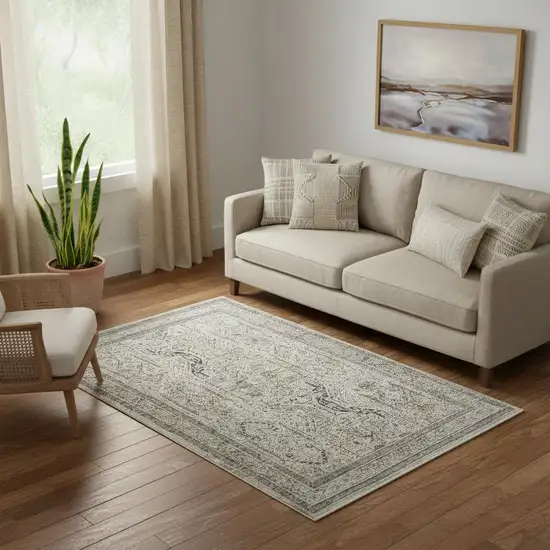 Ivory And Gray Medallion Distressed Area Rug With Fringe Photo 1