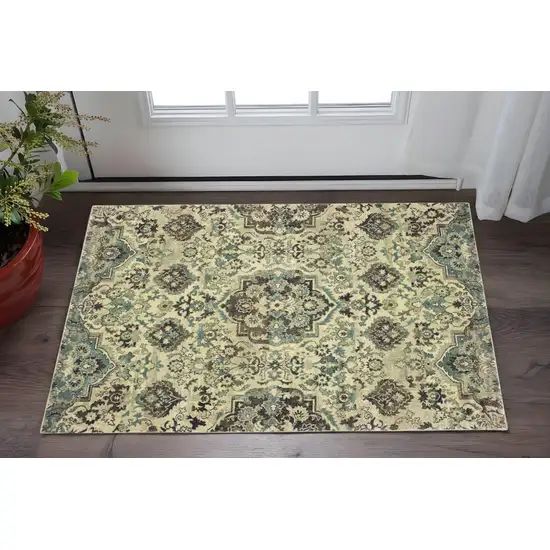 Ivory And Gray Oriental Area Rug Photo 1