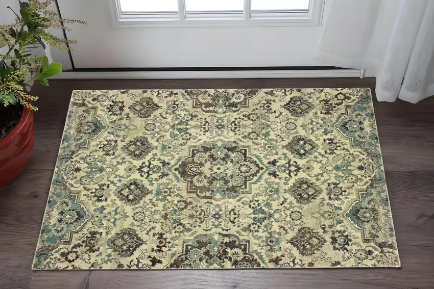 Ivory And Gray Oriental Area Rug Photo 1