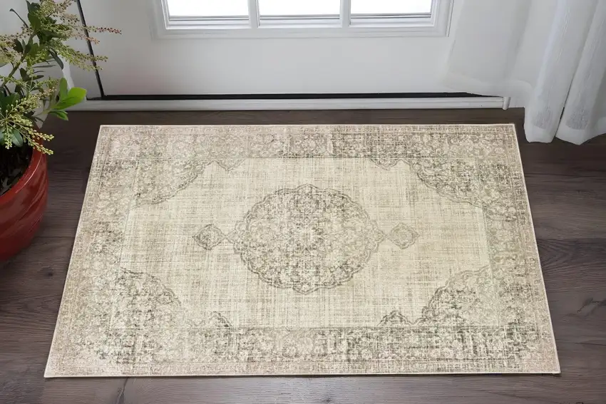 Ivory And Gray Oriental Area Rug Photo 1