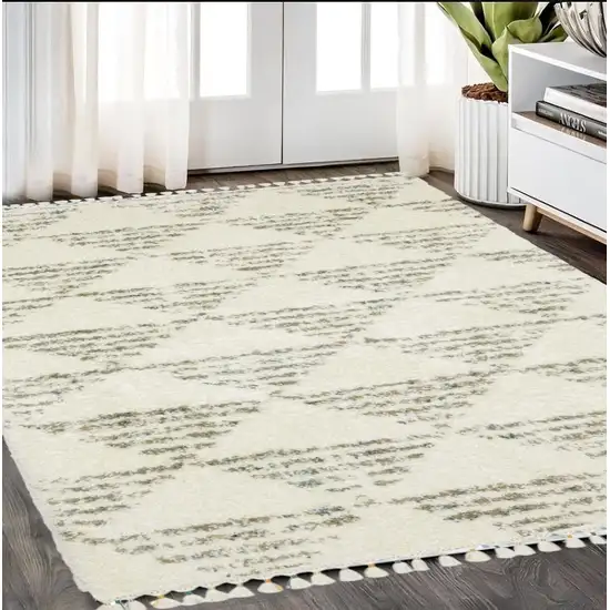Ivory And Green Geometric Shag Area Rug With Fringe Photo 1