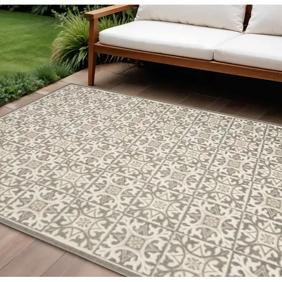 Ivory And Grey Fleur De Lis Stain Resistant Non Skid Area Rug Photo 1
