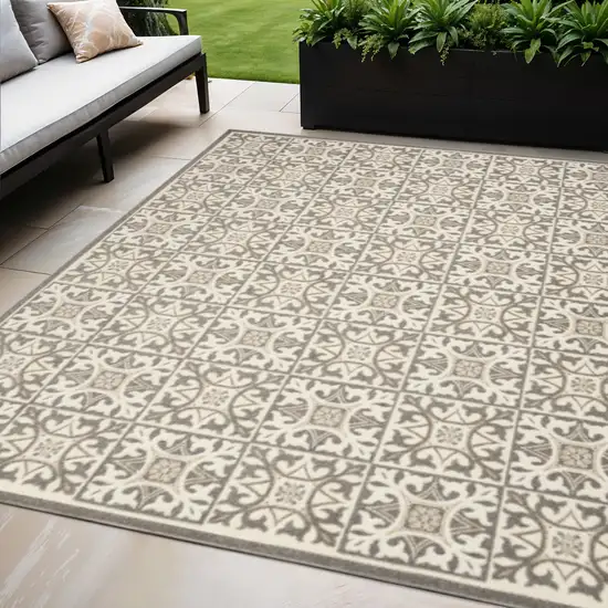 Ivory And Grey Fleur De Lis Stain Resistant Non Skid Area Rug Photo 1