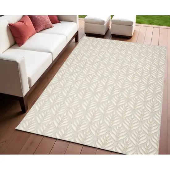 Ivory And Grey Floral Stain Resistant Non Skid Area Rug Photo 1
