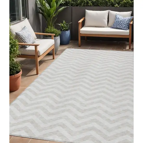 Ivory And Silver Chevron Washable Indoor Outdoor Area Rug Photo 1