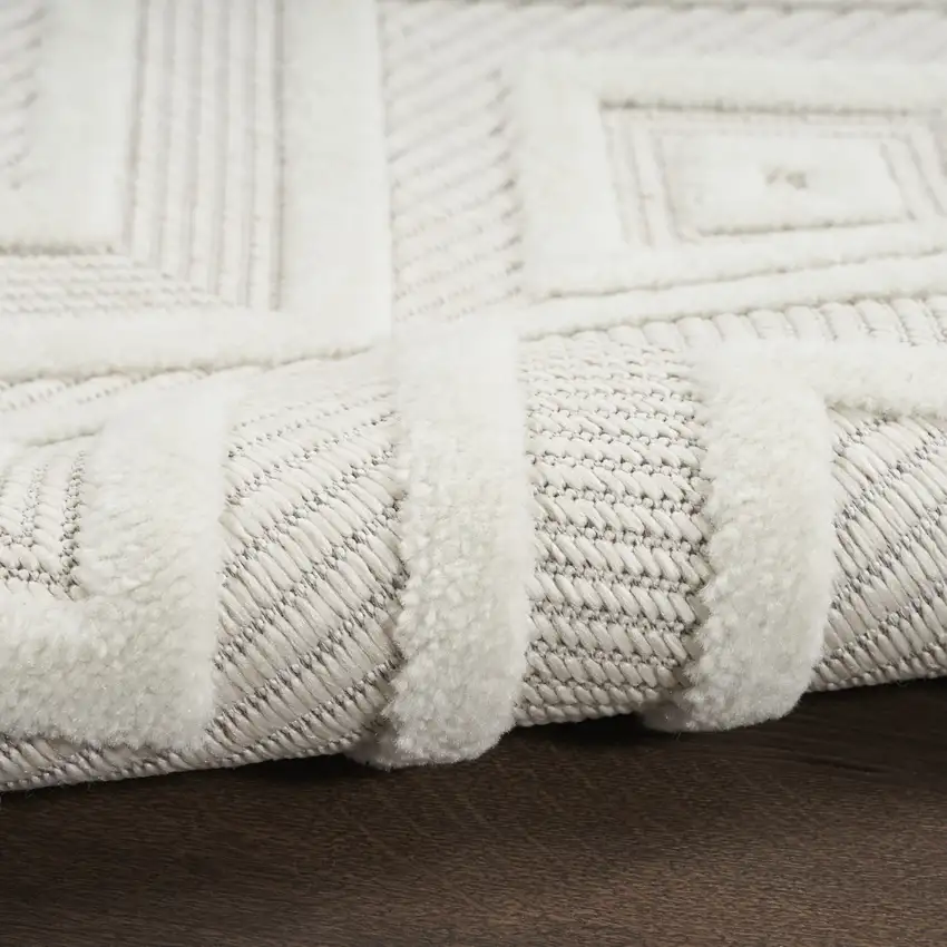 Ivory Indoor Outdoor Area Rug Photo 5