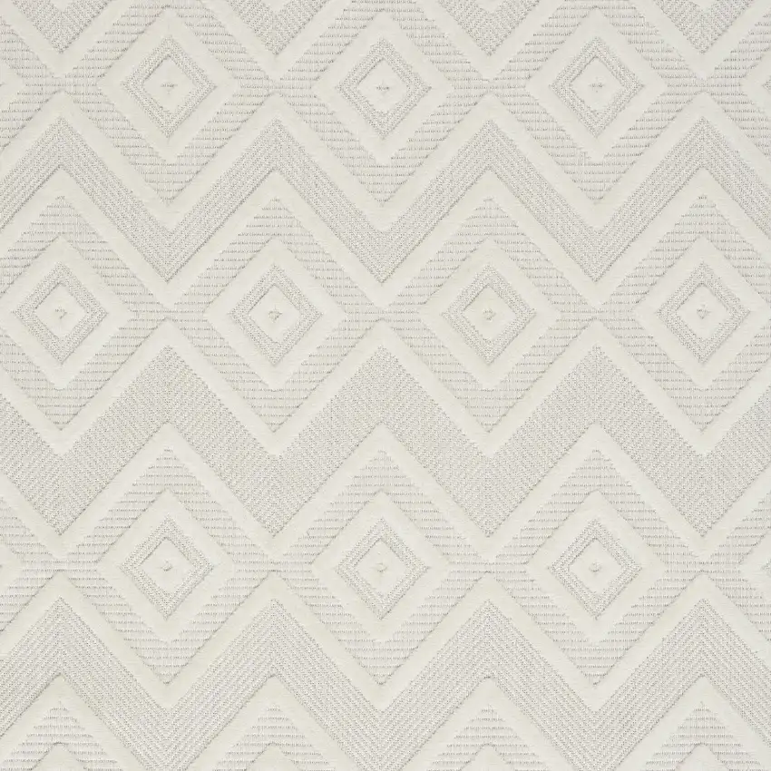 Ivory And White Argyle Indoor Outdoor Area Rug Photo 3