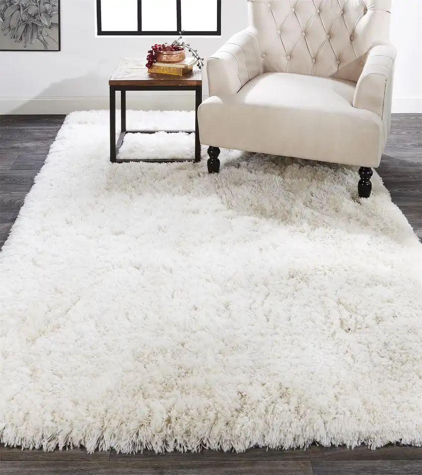 Ivory And White Shag Tufted Handmade Stain Resistant Area Rug Photo 5