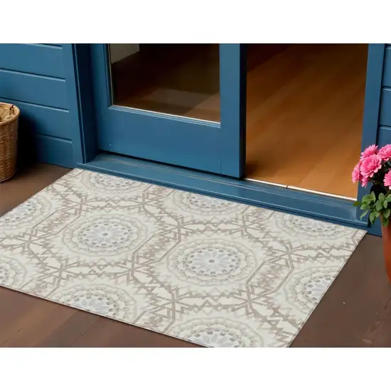 Ivory Beige And Silver Floral Medallion Washable Indoor Outdoor Area Rug Photo 1