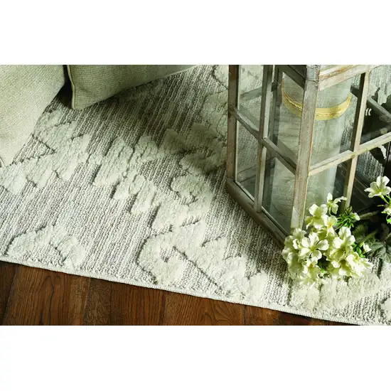 Ivory Chevron Area Rug Photo 5