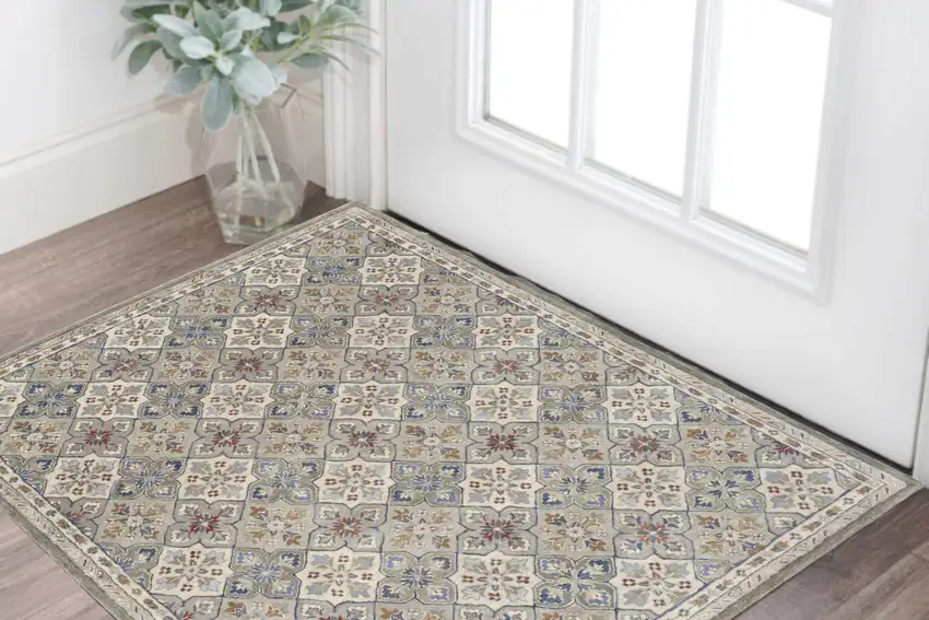 Ivory and Blue Wool Floral Hand Tufted Area Rug Photo 1