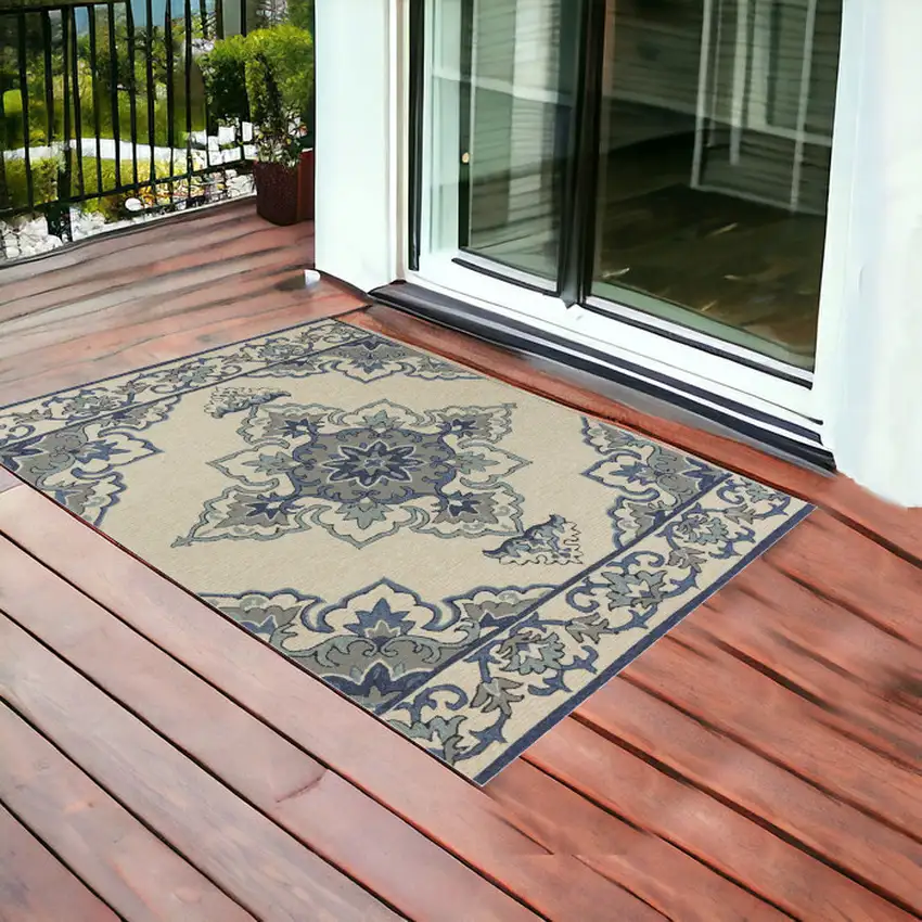 3'X5' Ivory Blue Hand Hooked Floral Medallion Indoor Outdoor Area Rug Photo 1
