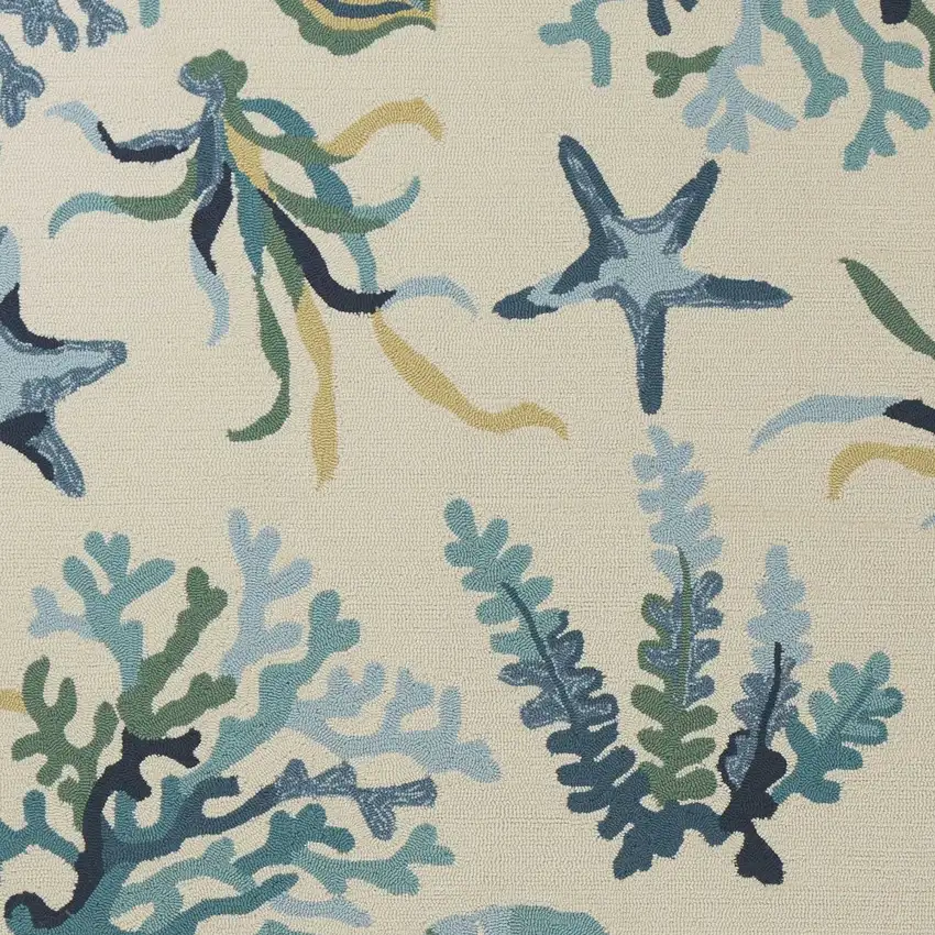 5'X8' Ivory Blue Hand Hooked Uv Treated Coastal Reef Indoor Outdoor Area Rug Photo 4