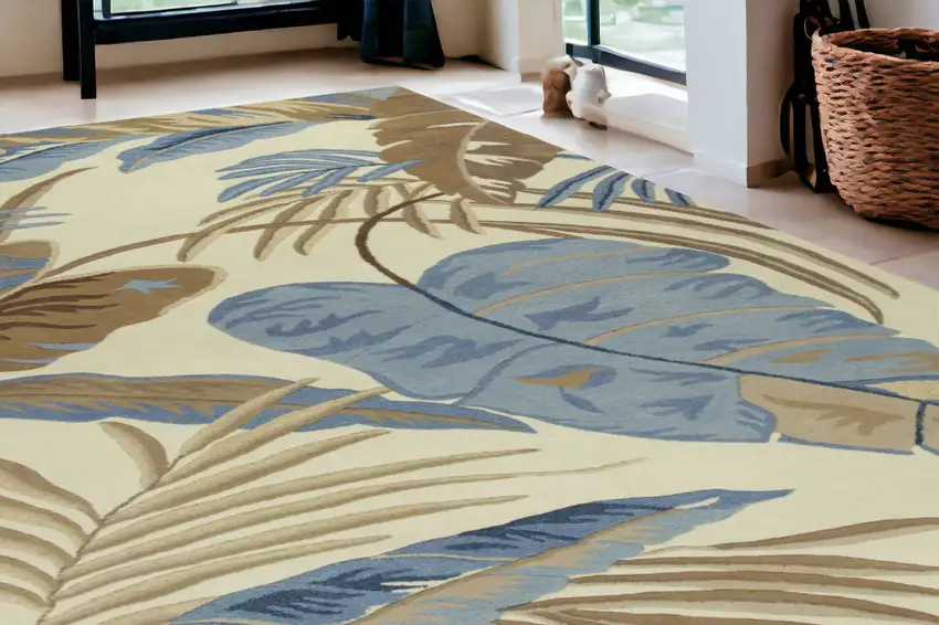 5'X8' Ivory Blue Hand Tufted Tropical Leaves Indoor Area Rug Photo 1