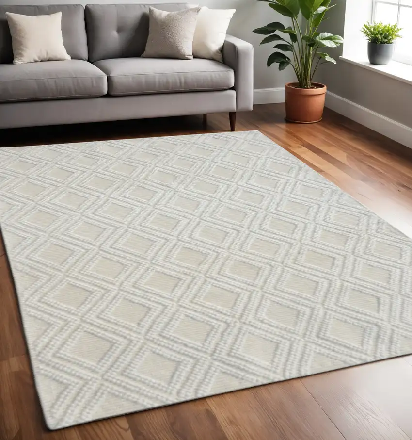 Ivory Geometric Handmade Area Rug Photo 1