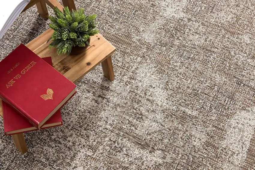 Ivory Distressed Diamonds Area Rug Photo 5