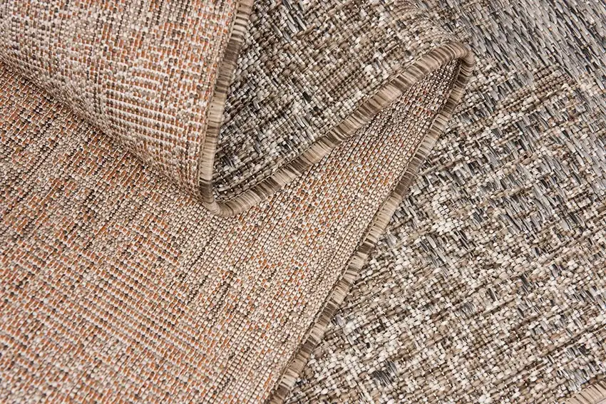Ivory Distressed Diamonds Area Rug Photo 6