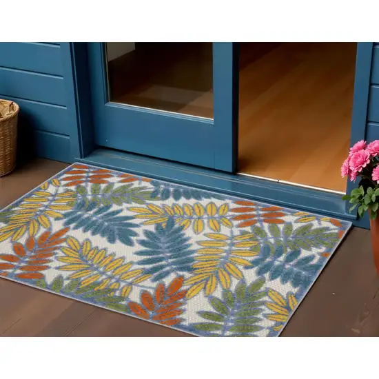 Ivory And Blue Indoor Outdoor Area Rug Photo 2