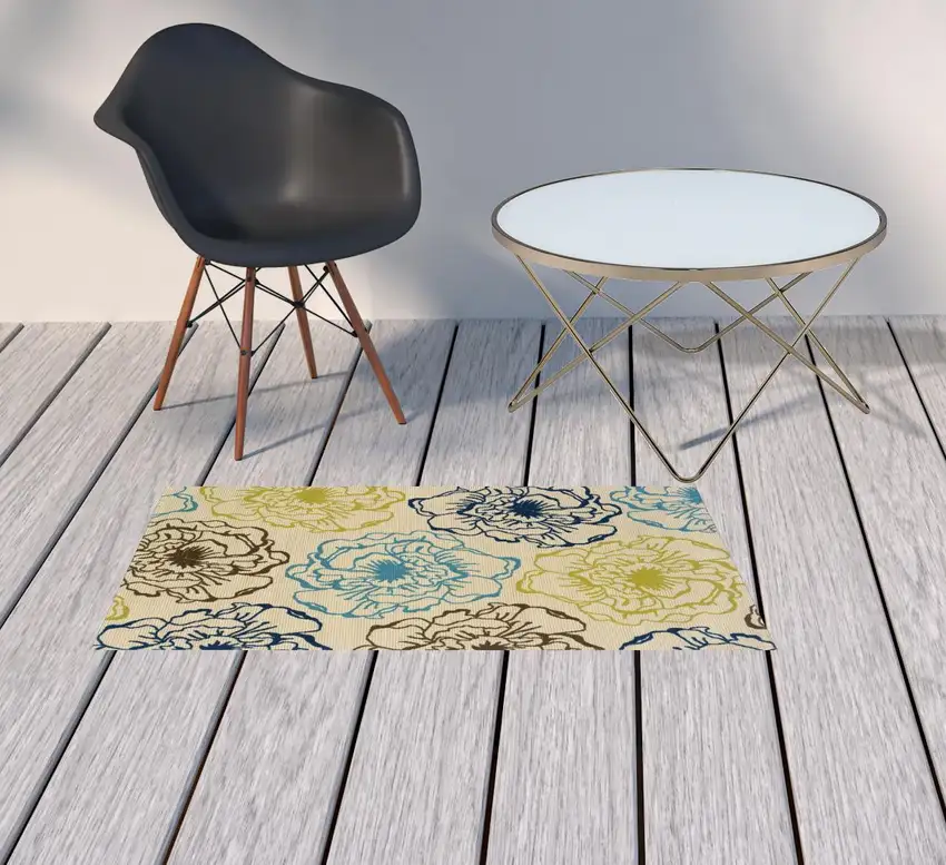 Ivory Floral Stain Resistant Indoor Outdoor Area Rug Photo 2