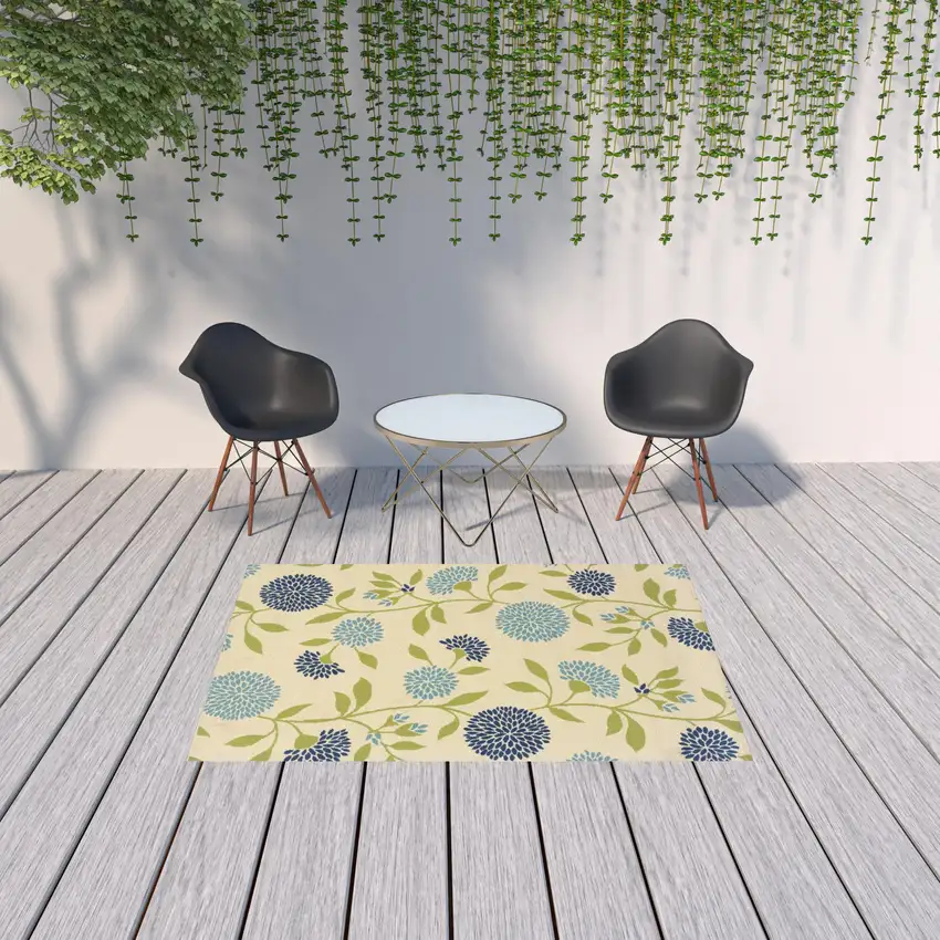 Ivory Floral Stain Resistant Indoor Outdoor Area Rug Photo 2