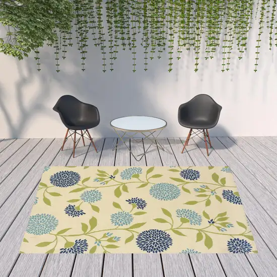 Ivory Floral Stain Resistant Indoor Outdoor Area Rug Photo 2