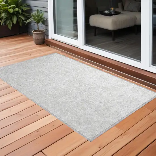 Ivory Floral Washable Non Skid Indoor Outdoor Area Rug Photo 1