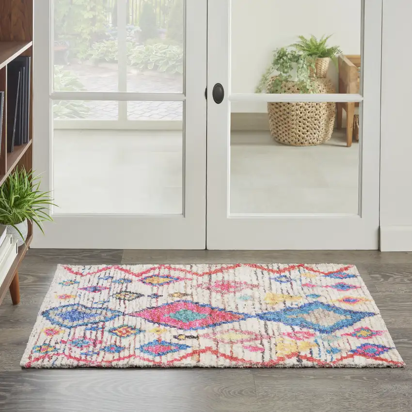 Ivory Geometric Area Rug Photo 4