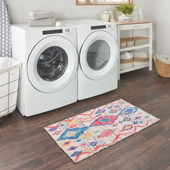Ivory Geometric Area Rug Photo 6