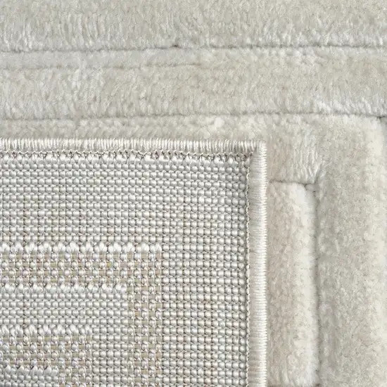 5' X 7' Ivory Geometric Area Rug Photo 4