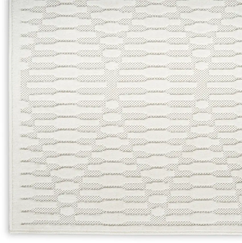 Ivory Geometric Area Rug Photo 4