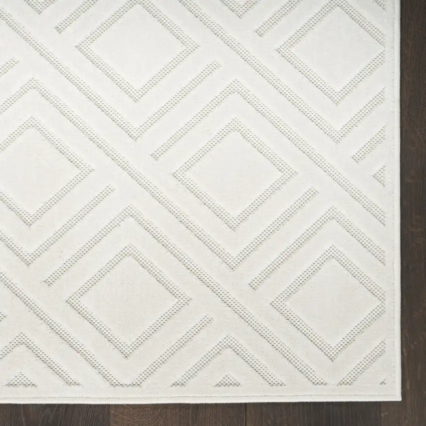 Ivory Geometric Area Rug Photo 8