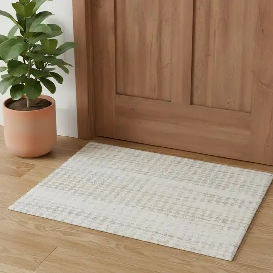 Ivory Geometric Distressed Area Rug Photo 1