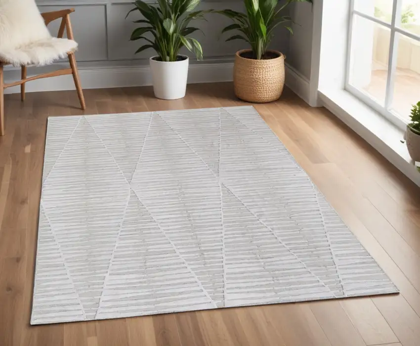 Ivory Geometric Hand Woven Area Rug Photo 1