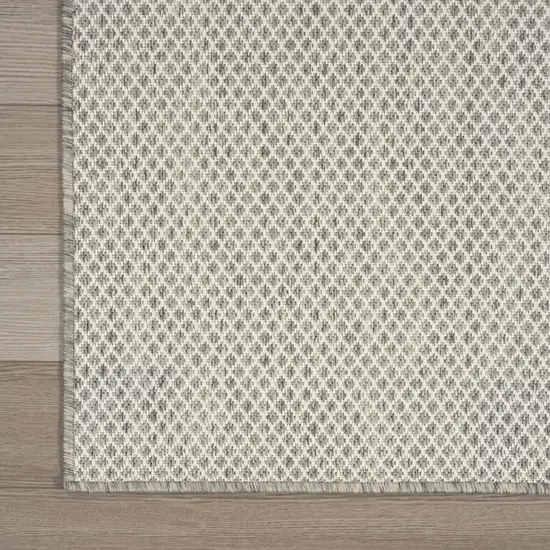 Ivory and Silver Indoor Outdoor Area Rug Photo 6