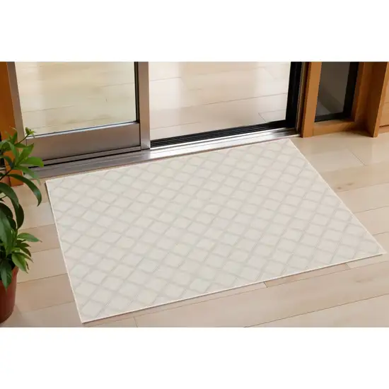Gray and Ivory Geometric Stain Resistant Indoor Outdoor Area Rug Photo 1