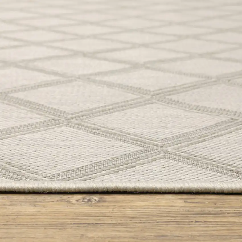 Gray and Ivory Geometric Stain Resistant Indoor Outdoor Area Rug Photo 9