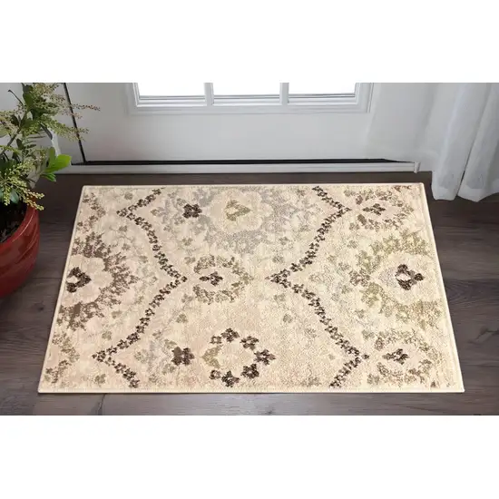 Ivory And Gray Floral Distressed Area Rug Photo 5