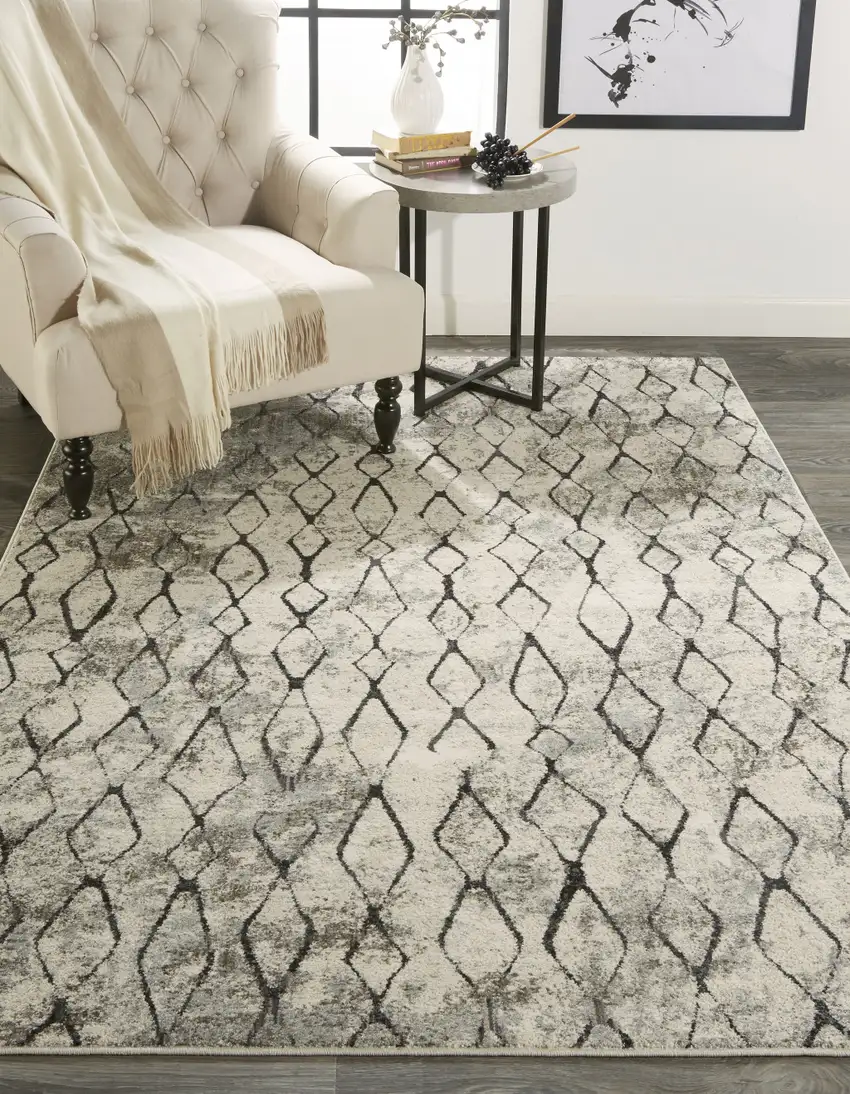 Gray And Ivory Geometric Area Rug Photo 8