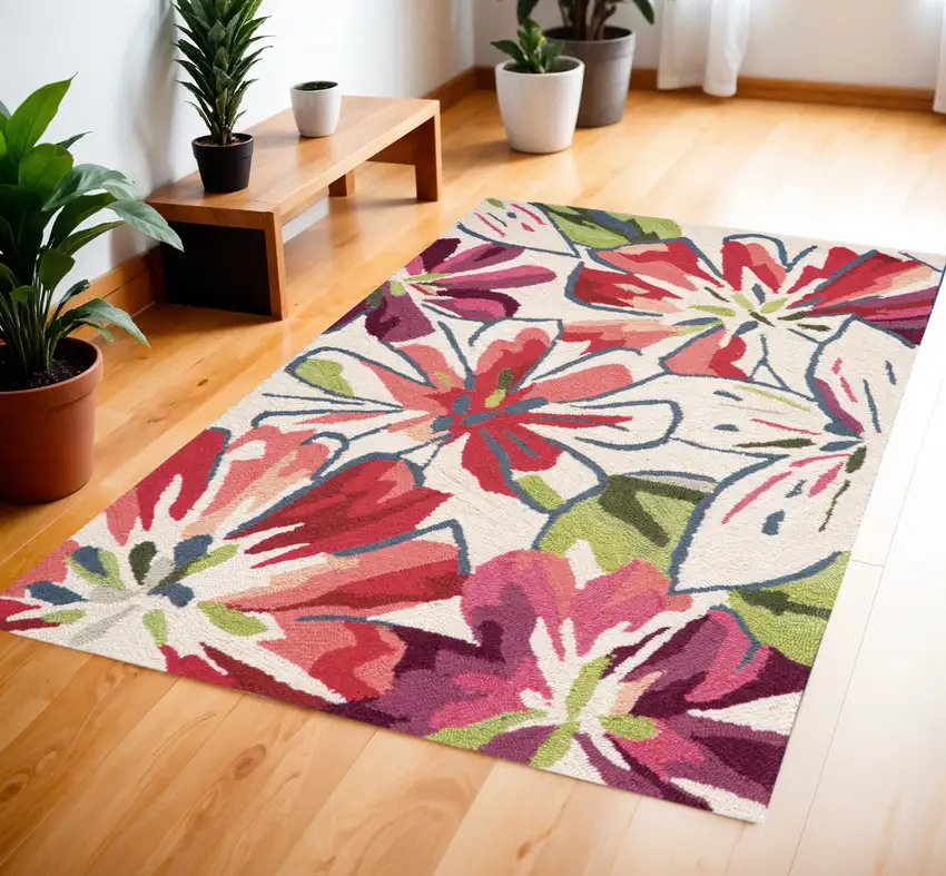 Ivory Green and Red Floral Hand Carved Handmade Area Rug Photo 1