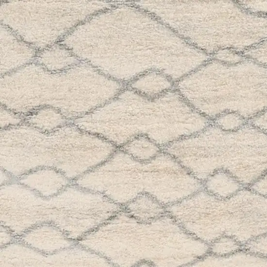 Ivory And Gray Chain Distressed Area Rug Photo 8